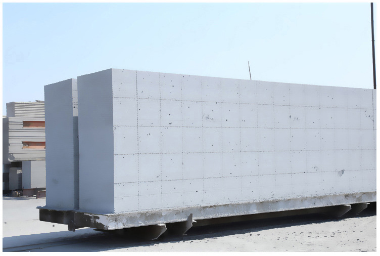 平果加气块 加气砌块 轻质砖气孔结构及其影响因素